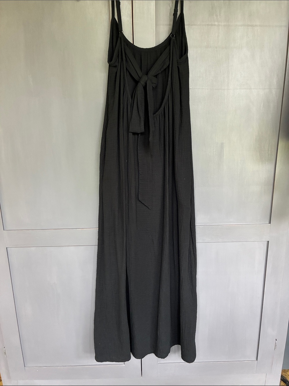 Sol Angeles m/l Women’s Black Spaghetti Strap Maxi Dress - Picture 2 of 3